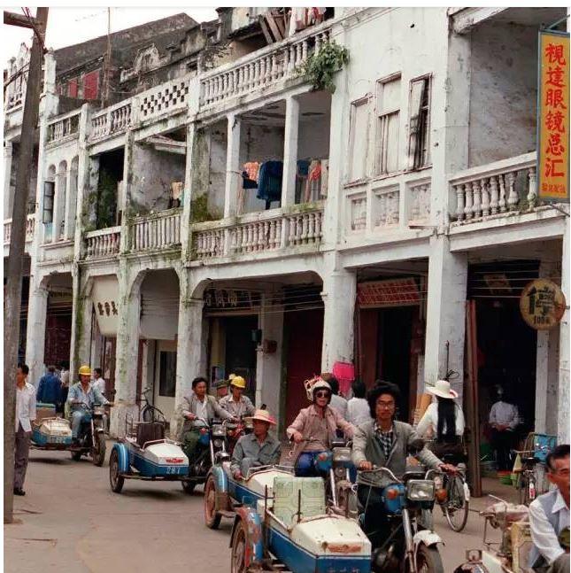 海南，碧海蓝天中的热带天堂画卷