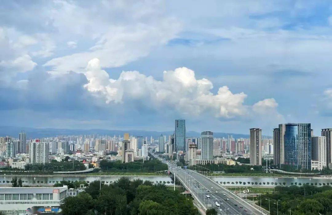 太原盛事,致敬领导与同胞的深情汇聚